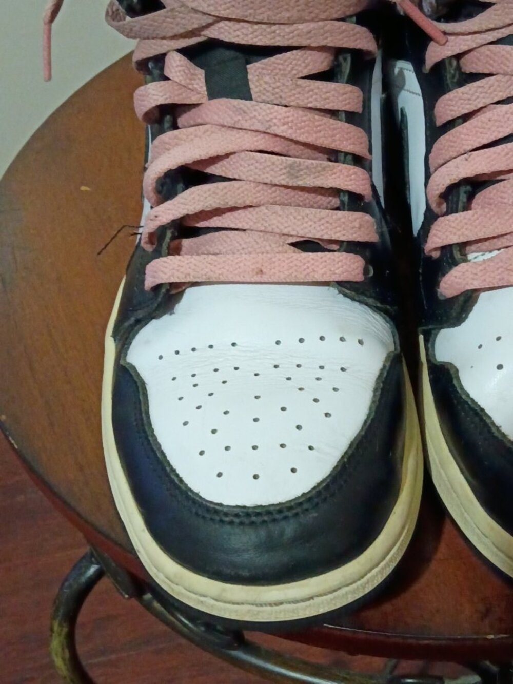 Size 8.5- Nike Air Jordan 1 Mid Sec ”Zen Master “ Men’s Leather Basketball Shoes - Picture 6 of 13